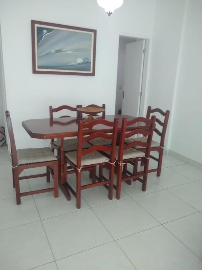 Apto Na Do * Cabo Frio